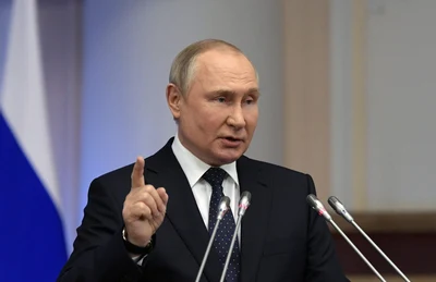 Russian President Vladimir Putin says Ukraine war nearing end, invites Zelensky to Moscow